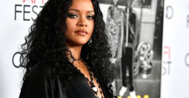 Rihanna – Stay Ft. Mikky Ekko